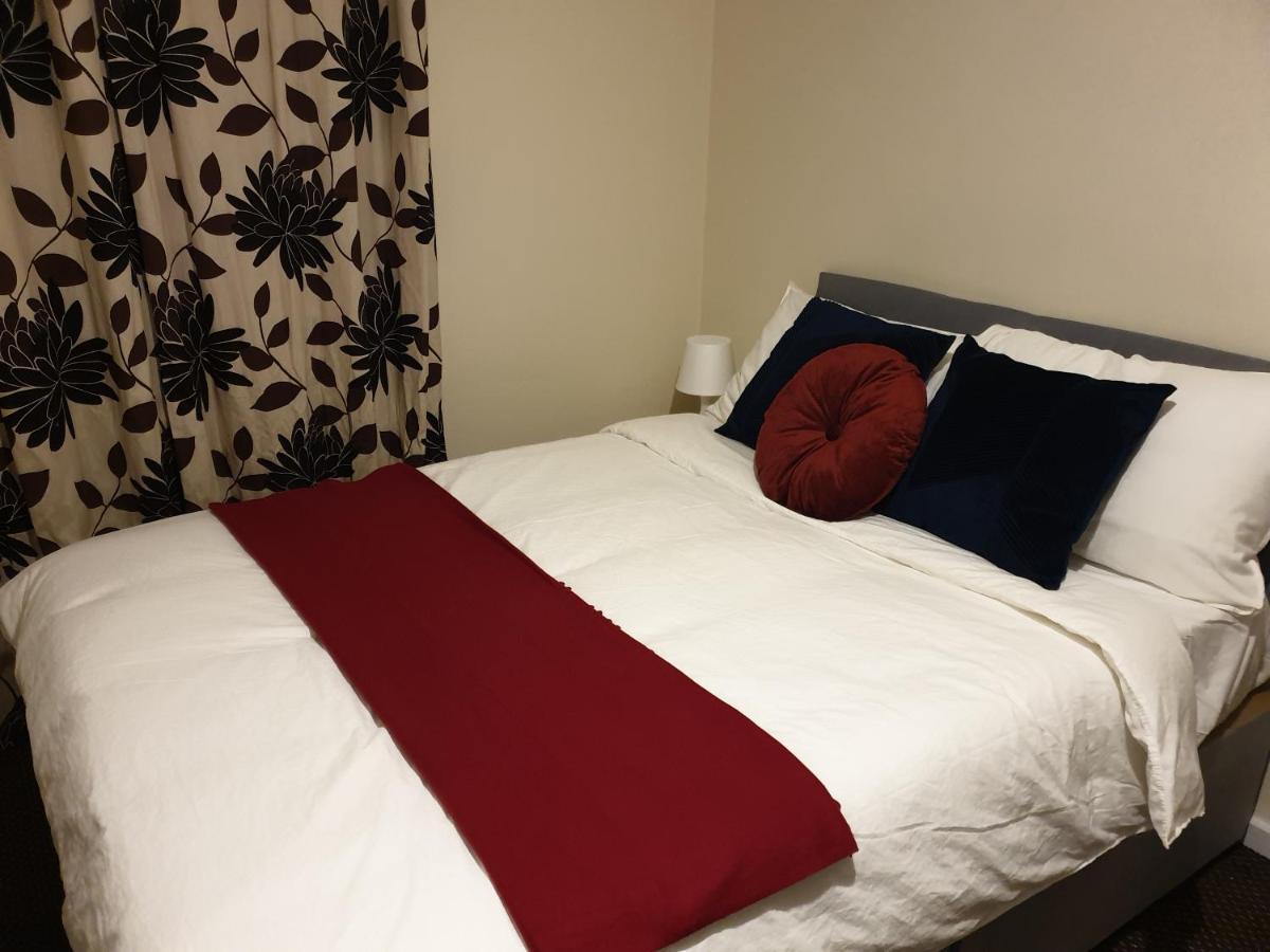 2 Bedroom Lovely Apartment In Woolwich 런던 외부 사진